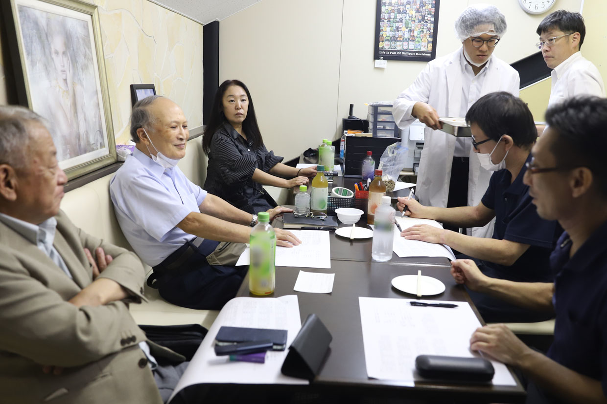 本社及び自社工場にて「研修会」を行いました