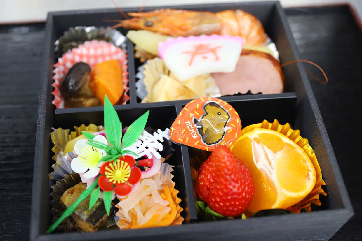 2026年 皆様のご健康とご多幸をお祈りして!『お節料理』